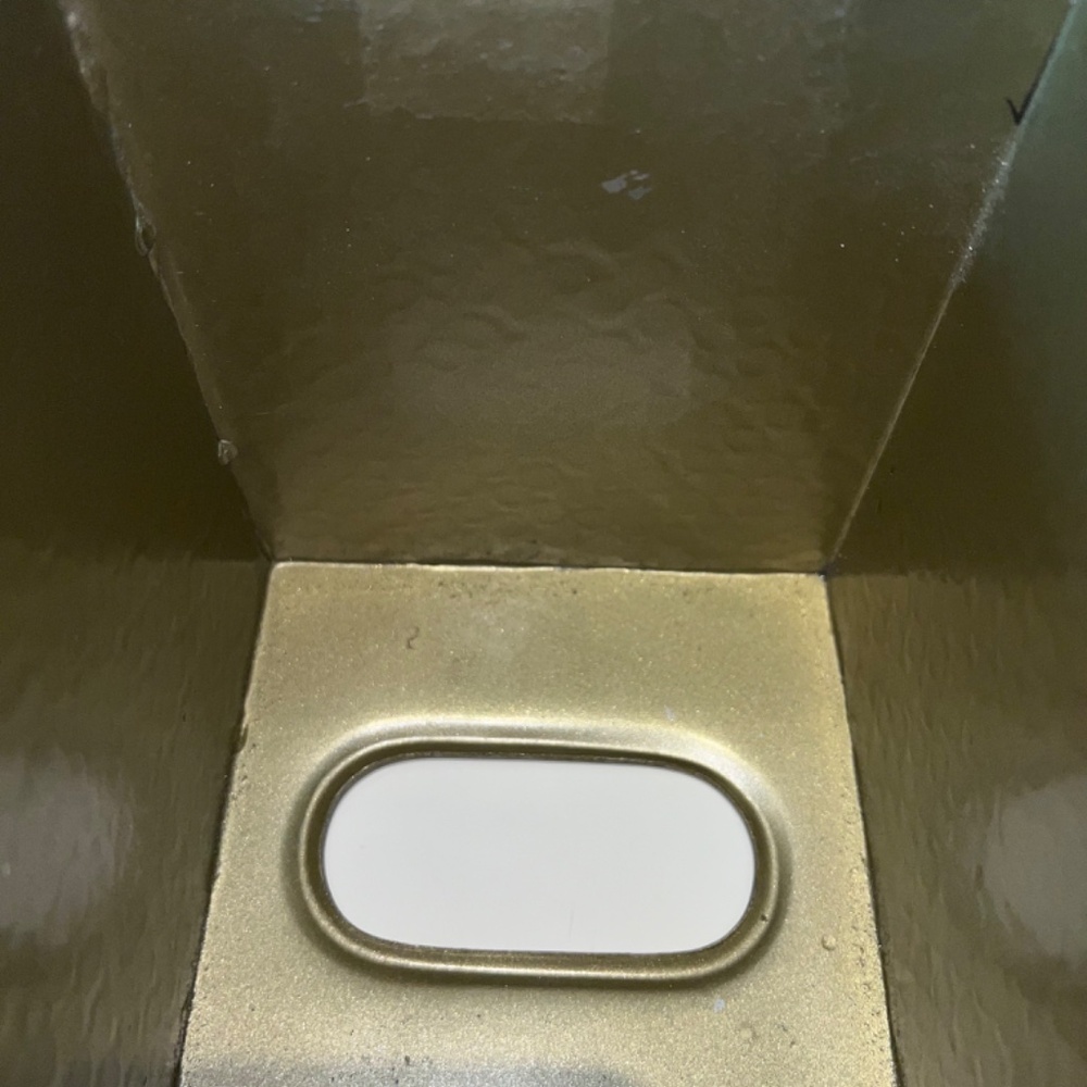 Tissue Box Holder - Picture 8 of 8